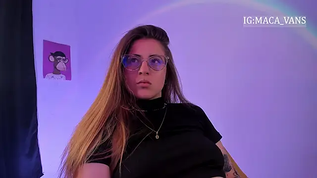 Snapshot of tekila__ chatting on 01.20.25 tekila online show from 01.20.25