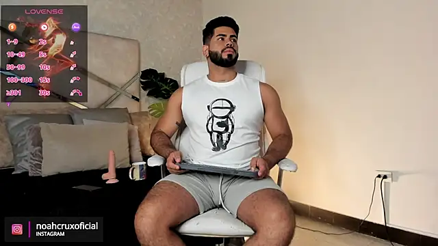 noah crux online show from 02.10.25