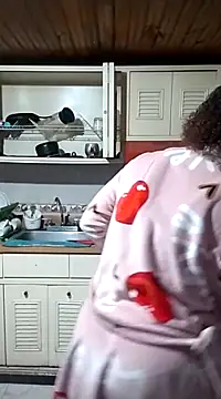 Snapshot of Camille_rose_ chatting on 03.12.25 Camille rose online show from 03.12.25