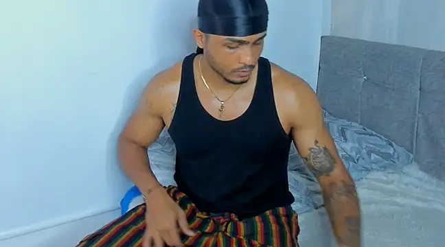 Snapshot of Mateo_Reales chatting on 03.04.25 Mateo Reales online show from 03.04.25