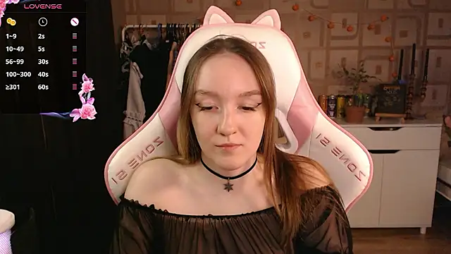 MoonlishSiren online show from 12.06.24