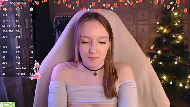 MoonlishSiren online show from 12.27.24