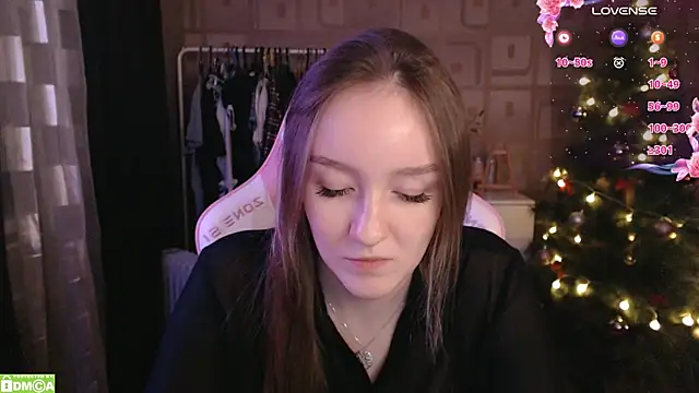 MoonlishSiren online show from 01.13.25