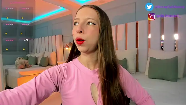 gabi bunny online show from 09.16.25