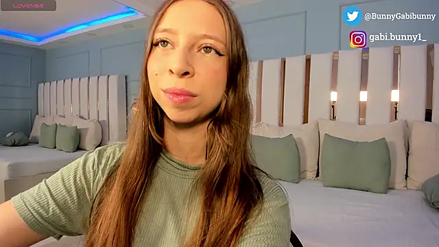 gabi bunny online show from 06.11.26