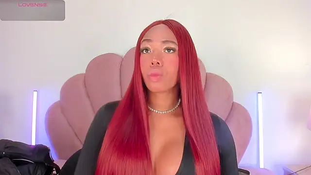 Nicole Paradise online show from 05.08.26
