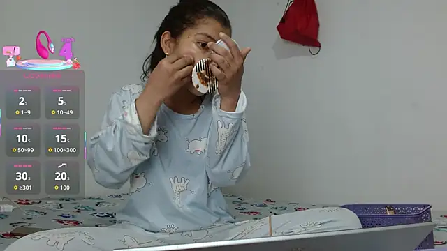 SophiaMeyerst online show from 09.28.25