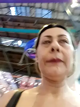 Mia-funny20 online show from 02.04.25