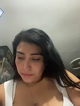 Snapshot of emma__cute__ chatting on 01.09.26 emma cute online show from 01.09.26