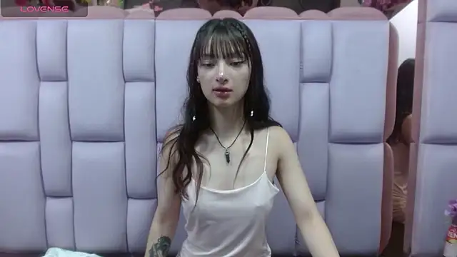 Aurora 18 online show from 03.23.25