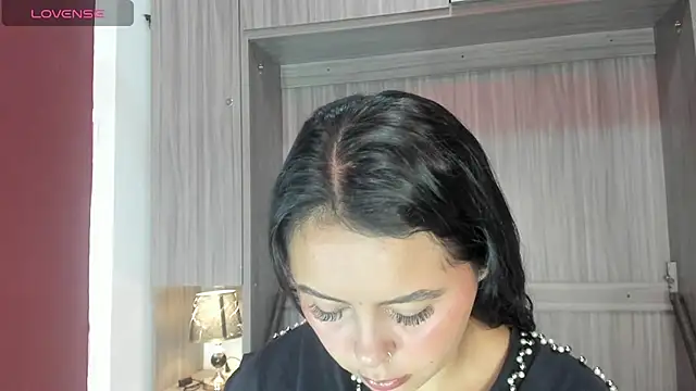 valerymeyerr online show from 04.29.26