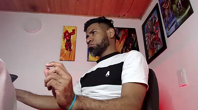 Snapshot of Enriblack92 chatting on 12.08.24 Enriblack92 online show from 12.08.24