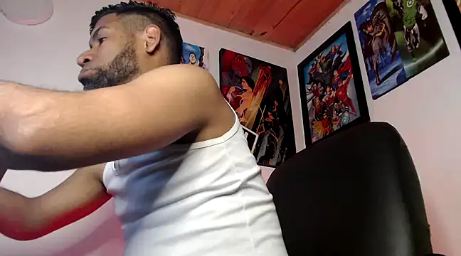 Snapshot of Enriblack92 chatting on 12.08.24 Enriblack92 online show from 12.08.24