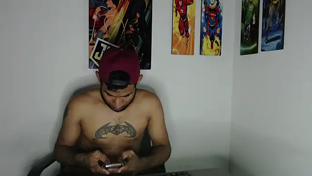 Snapshot of Enriblack92 chatting on 12.30.24 Enriblack92 online show from 12.30.24