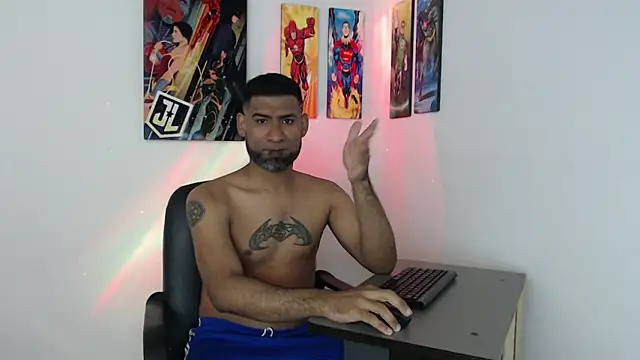 Snapshot of Enriblack92 chatting on 12.31.24 Enriblack92 online show from 12.31.24