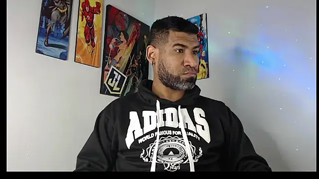 Snapshot of Enriblack92 chatting on 02.05.25 Enriblack92 online show from 02.05.25