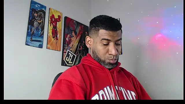 Snapshot of Enriblack92 chatting on 02.19.25 Enriblack92 online show from 02.19.25