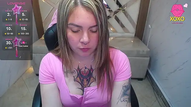 Snapshot of Paula_b_ chatting on 03.19.26 Paula b online show from 03.19.26