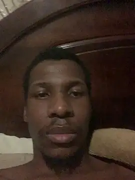 Snapshot of DManL chatting on 07.16.26 DManL online show from 07.16.26