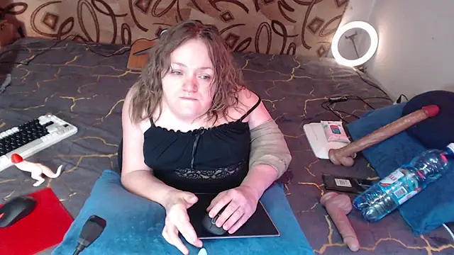 MiniNatalie online show from 02.21.25