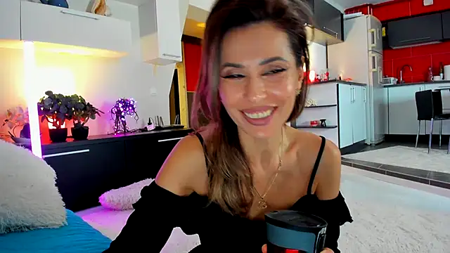 Snapshot of MissSmiley26 chatting on 03.21.25 MissSmiley26 online show from 03.21.25