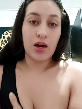 dulccemaria24 online show from 03.18.25