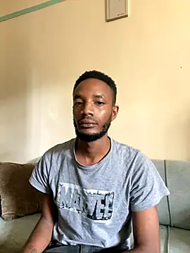 Snapshot of Dawi3 chatting on 10.23.25 Dawi3 online show from 10.23.25