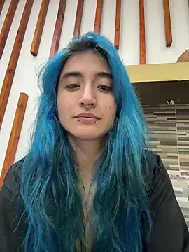 Snapshot of Lunapage chatting on 02.19.25 Lunapage online show from 02.19.25