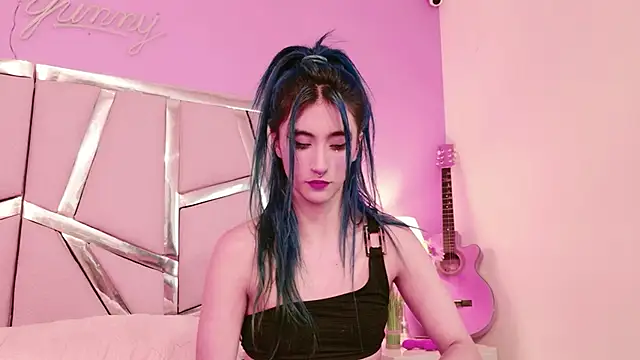 Snapshot of Lunapage chatting on 10.02.25 Lunapage online show from 10.02.25