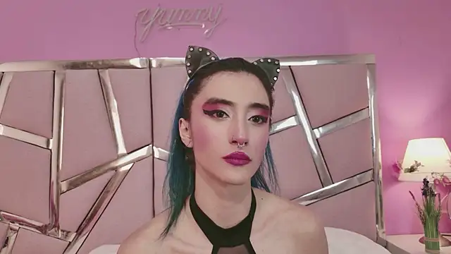 Snapshot of Lunapage chatting on 10.08.25 Lunapage online show from 10.08.25