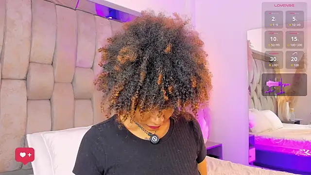  CurlyGirl  online show from 07.31.26