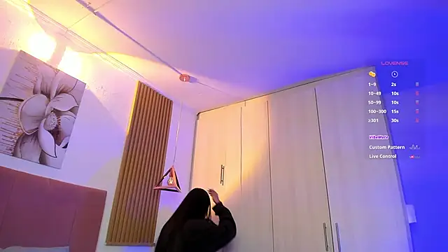 mia nevaeh online show from 11.09.25