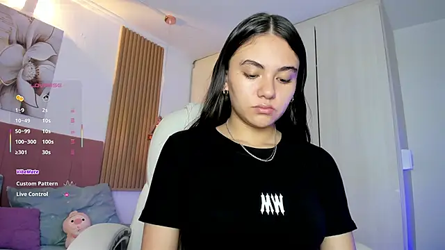 mia nevaeh online show from 05.11.26