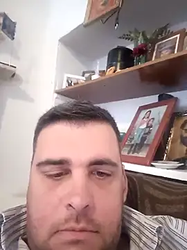 Snapshot of rmp292 chatting on 03.22.25 rmp292 online show from 03.22.25