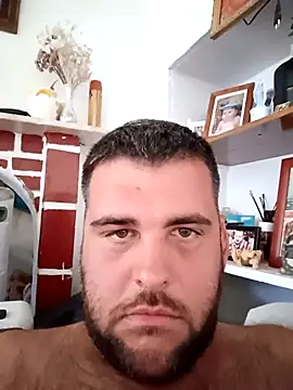 Snapshot of rmp292 chatting on 10.18.25 rmp292 online show from 10.18.25