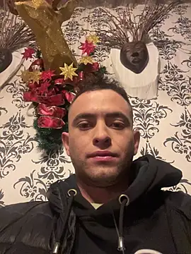 Snapshot of AlexisLoaiza chatting on 01.16.26 AlexisLoaiza online show from 01.16.26