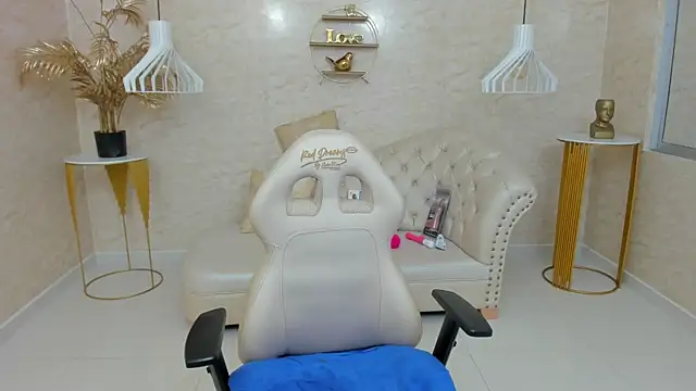 LYA SWEETX online show from 03.07.25