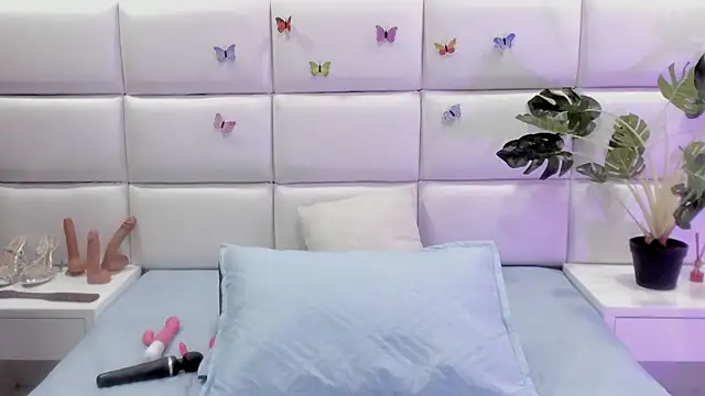 LYA SWEETX online show from 05.24.26