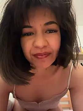 BitchyBratxxx online show from 03.25.26