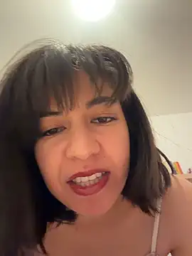 BitchyBratxxx online show from 04.13.26