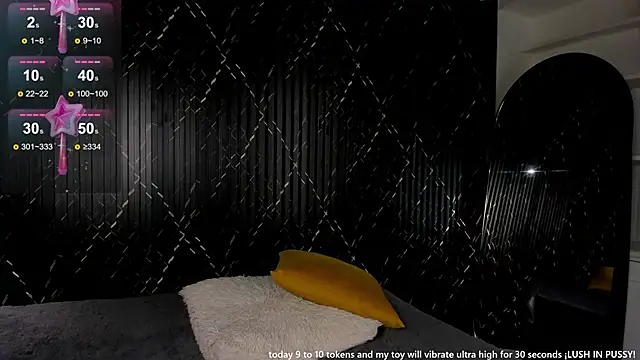 Snapshot of _noahjones chatting on 12.09.24 noahjones online show from 12.09.24