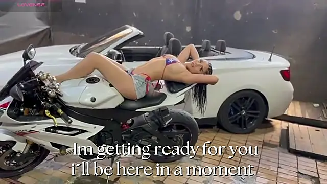 Snapshot of _noahjones chatting on 10.02.25 noahjones online show from 10.02.25