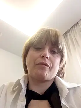 Snapshot of MySweetcum69 chatting on 01.26.25 MySweetcum69 online show from 01.26.25