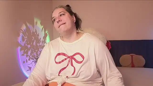 Snapshot of Niter chatting on 05.12.26 Niter online show from 05.12.26