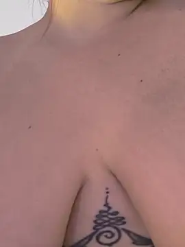 samanthakiss192 online show from 06.16.26