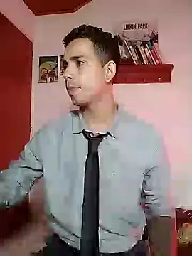 Snapshot of chero_95 chatting on 11.18.25 chero 95 online show from 11.18.25