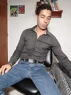 Snapshot of chero_95 chatting on 11.23.25 chero 95 online show from 11.23.25