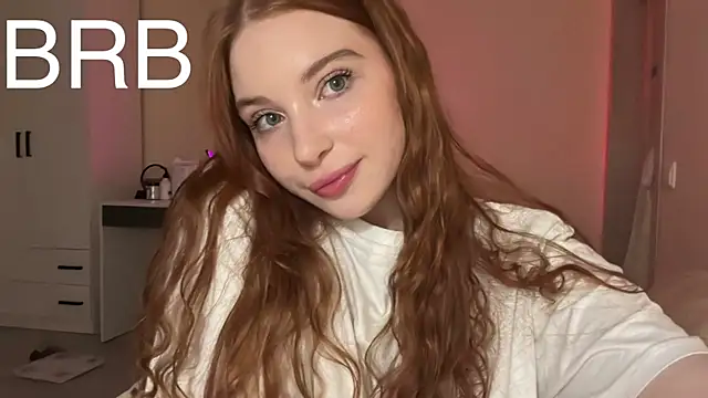 Snapshot of cinnabon_girls chatting on 03.03.25 cinnabon girls online show from 03.03.25