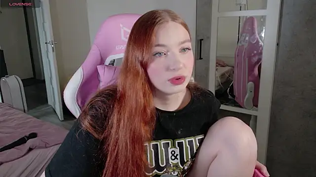 cinnabon girls online show from 02.11.26