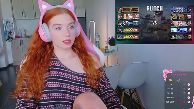 cinnabon girls online show from 06.18.26